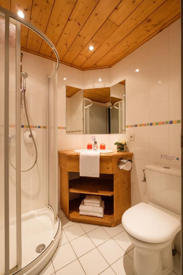 Aec Vacances - Forgeassoud Saint-Jean-de-Sixt Bagian luar foto